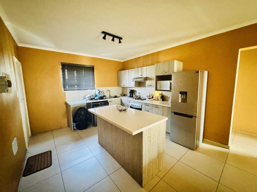 2 Bedroom Property for Sale in Carlswald Gauteng