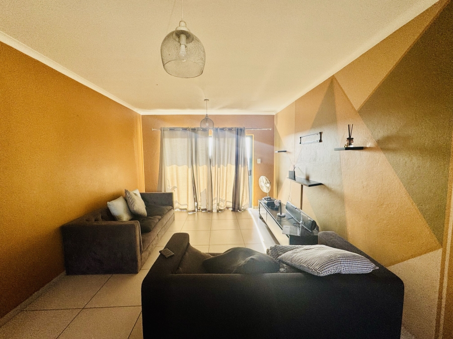 2 Bedroom Property for Sale in Carlswald Gauteng