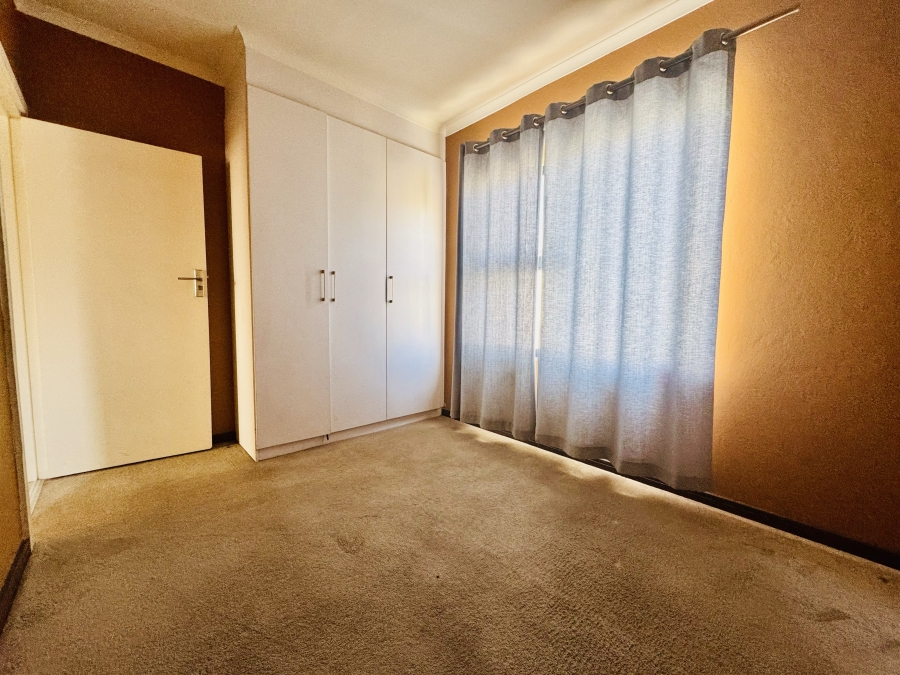2 Bedroom Property for Sale in Carlswald Gauteng