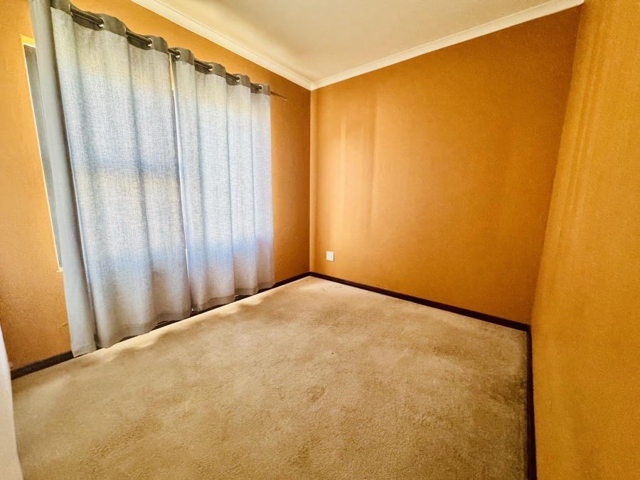 2 Bedroom Property for Sale in Carlswald Gauteng