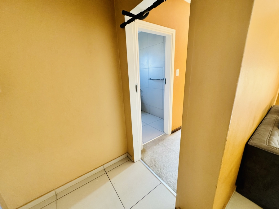 2 Bedroom Property for Sale in Carlswald Gauteng