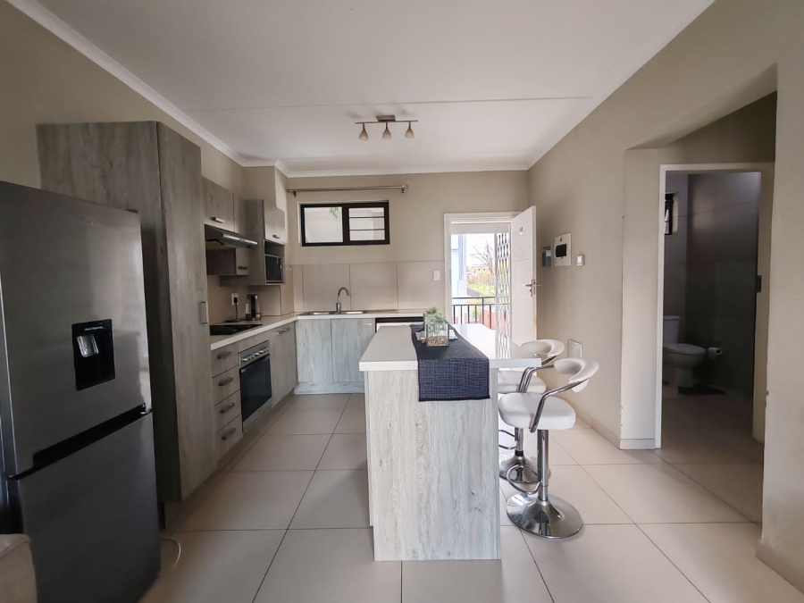 To Let 1 Bedroom Property for Rent in Erand Gardens Gauteng