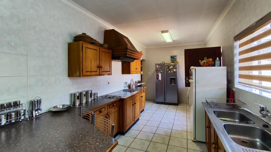 4 Bedroom Property for Sale in Norkem Park Gauteng