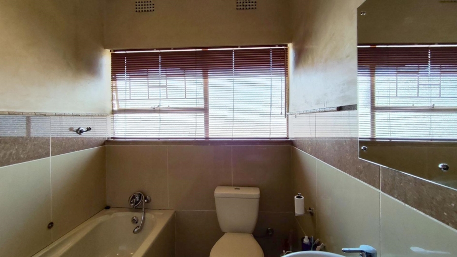 4 Bedroom Property for Sale in Norkem Park Gauteng