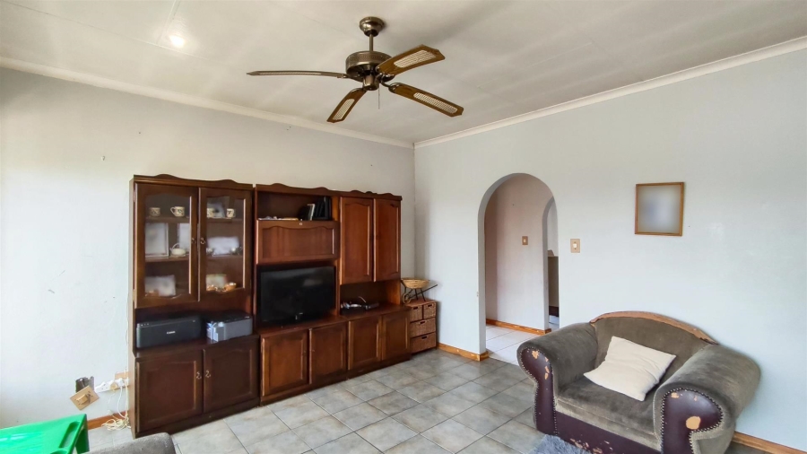 3 Bedroom Property for Sale in Birchleigh North Gauteng