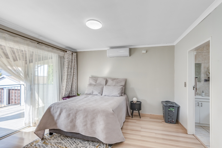 3 Bedroom Property for Sale in Kyalami Hills Gauteng