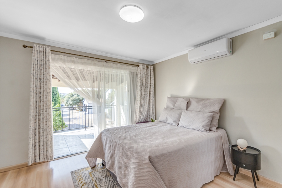 3 Bedroom Property for Sale in Kyalami Hills Gauteng