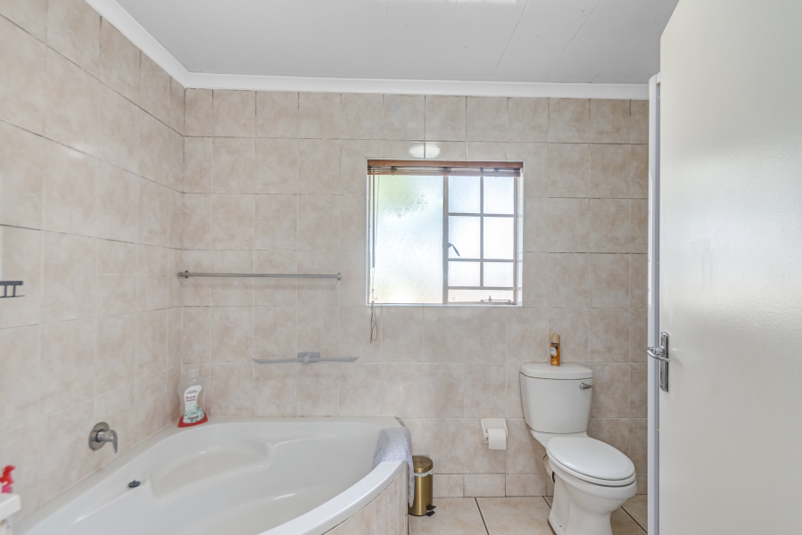 3 Bedroom Property for Sale in Kyalami Hills Gauteng