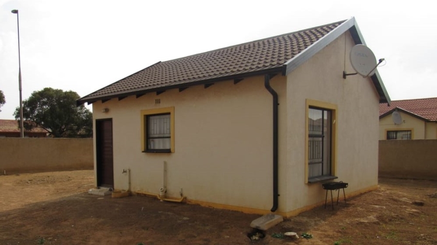 2 Bedroom Property for Sale in Vanderbijlpark CE 7 Gauteng