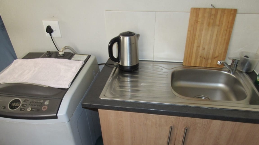 2 Bedroom Property for Sale in Vanderbijlpark CE 7 Gauteng
