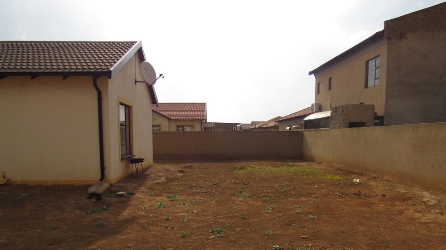 2 Bedroom Property for Sale in Vanderbijlpark CE 7 Gauteng