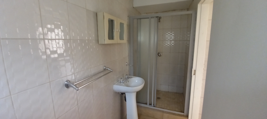To Let 1 Bedroom Property for Rent in Northmead Gauteng