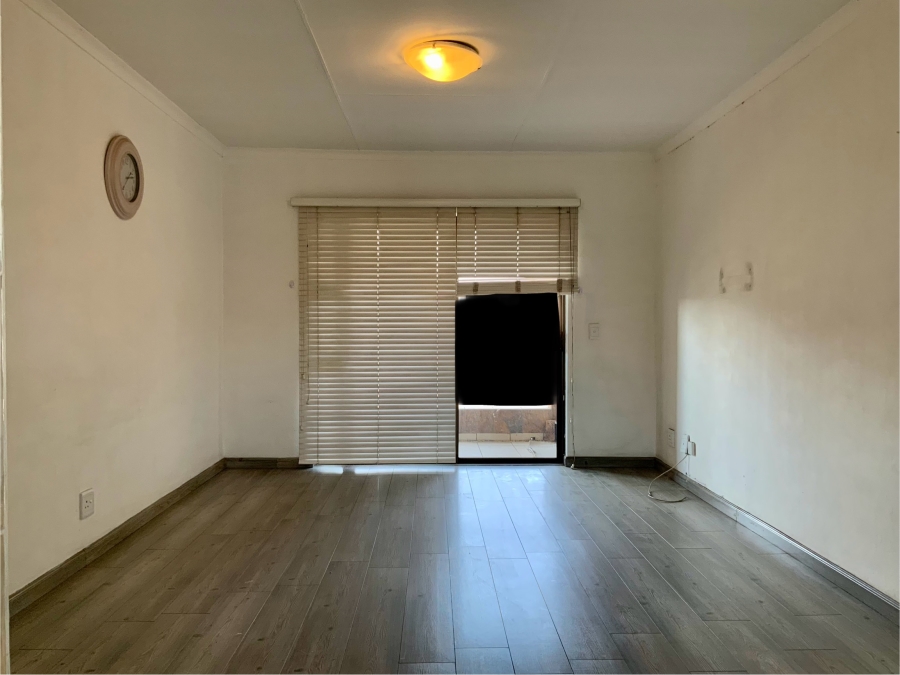 2 Bedroom Property for Sale in Parkrand Gauteng