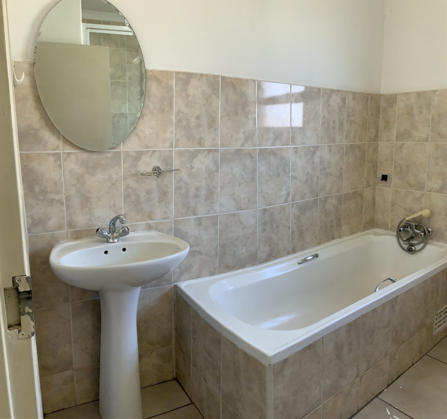2 Bedroom Property for Sale in Parkrand Gauteng