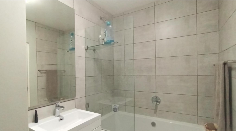 2 Bedroom Property for Sale in Serengeti Lifestyle Estate Gauteng