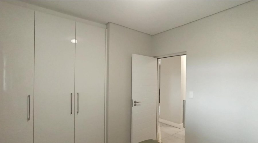 2 Bedroom Property for Sale in Serengeti Lifestyle Estate Gauteng