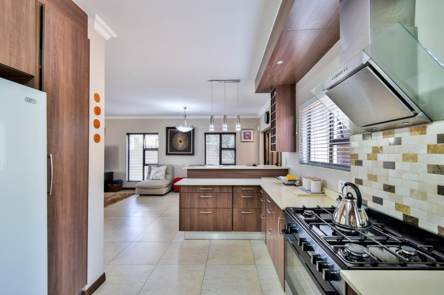 3 Bedroom Property for Sale in Olympus AH Gauteng