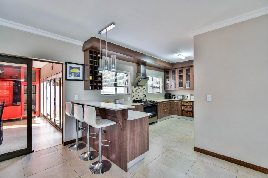 3 Bedroom Property for Sale in Olympus AH Gauteng