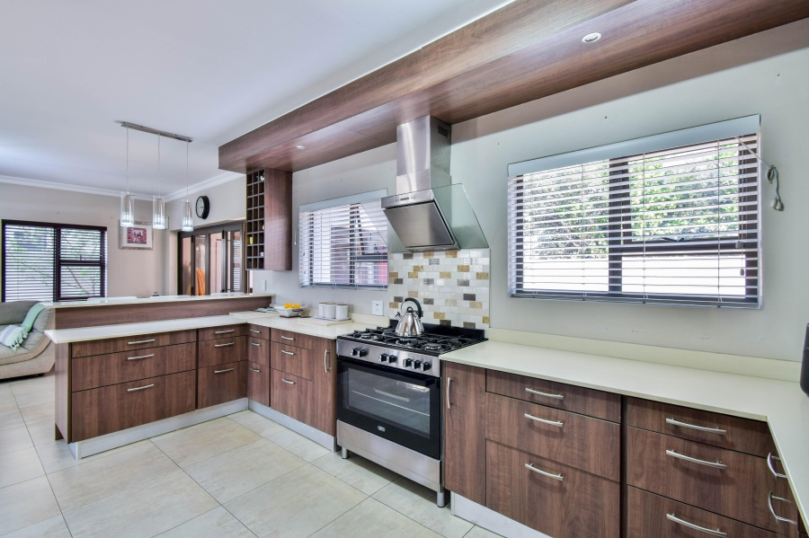 3 Bedroom Property for Sale in Olympus AH Gauteng