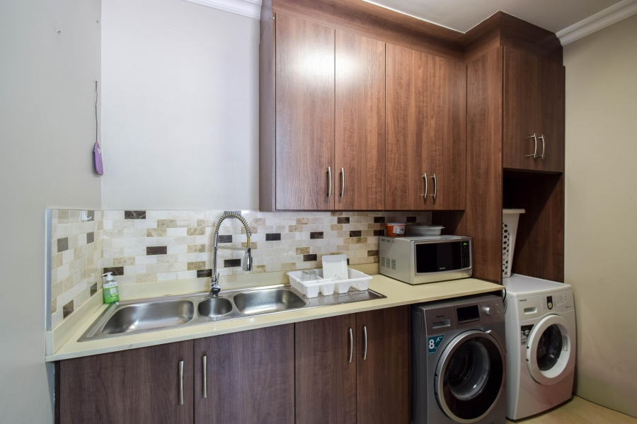 3 Bedroom Property for Sale in Olympus AH Gauteng