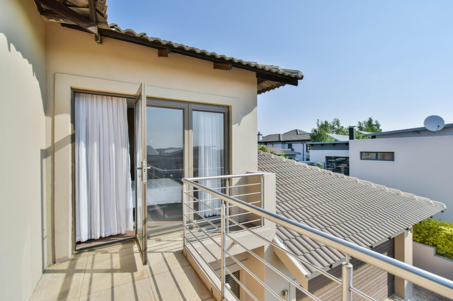 3 Bedroom Property for Sale in Olympus AH Gauteng