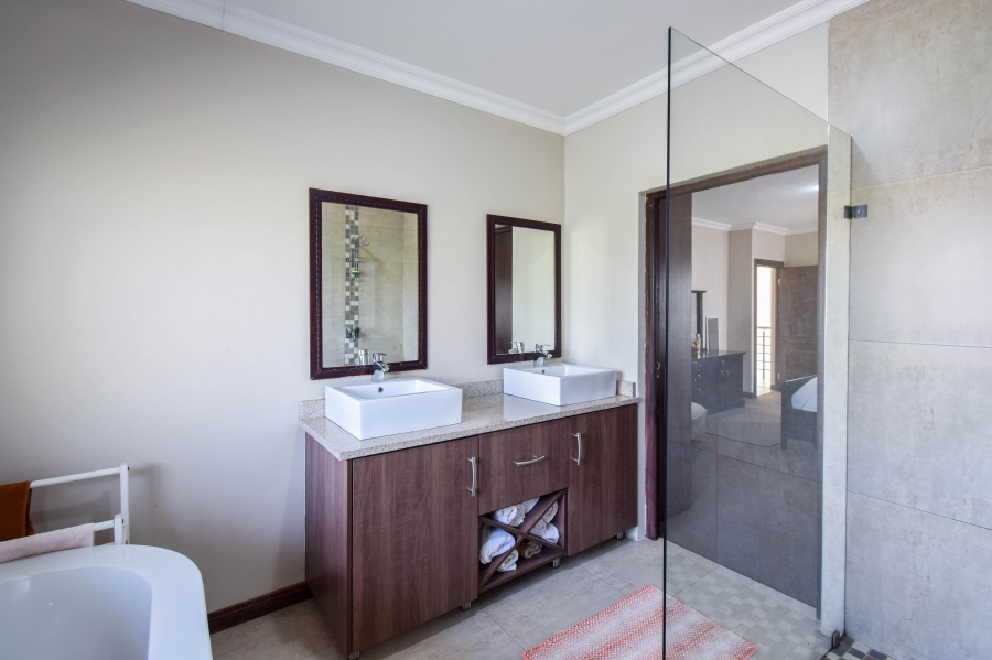 3 Bedroom Property for Sale in Olympus AH Gauteng