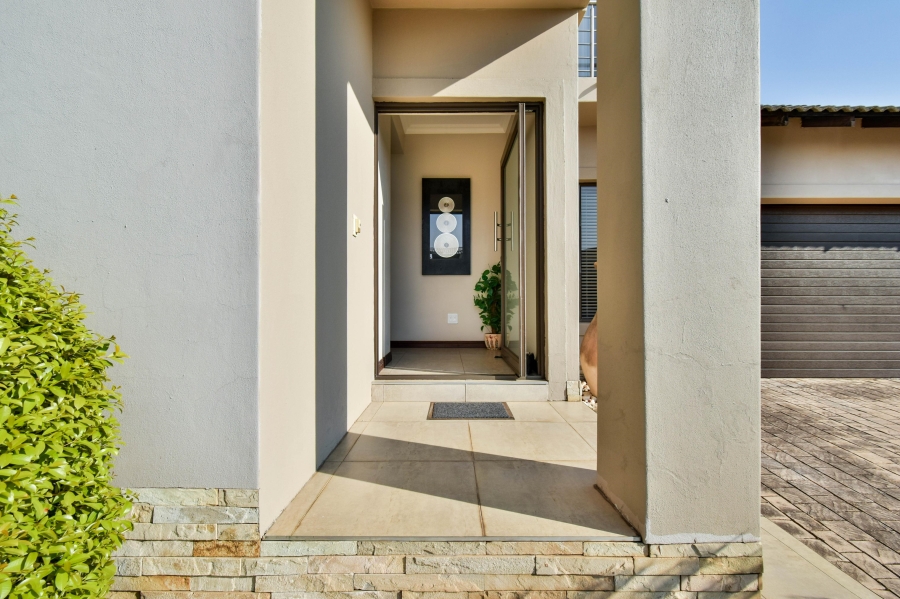 3 Bedroom Property for Sale in Olympus AH Gauteng