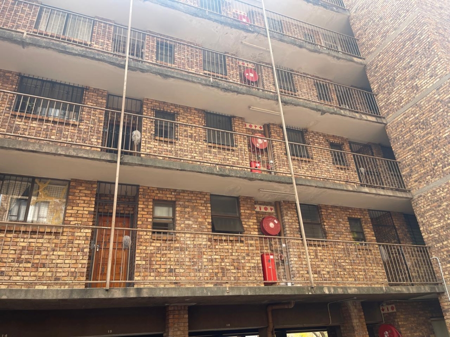 2 Bedroom Property for Sale in Sunnyside Gauteng