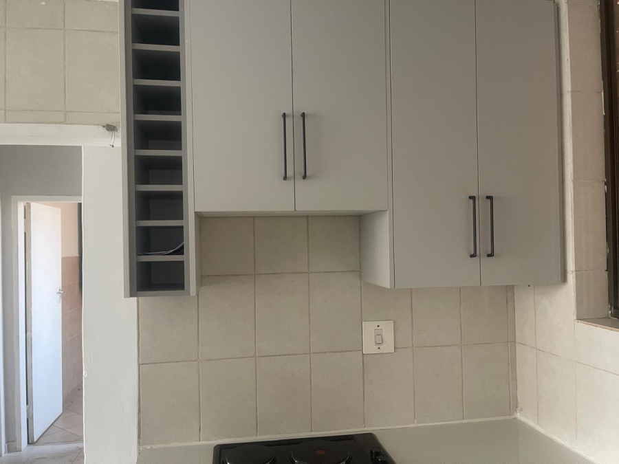 2 Bedroom Property for Sale in Sunnyside Gauteng