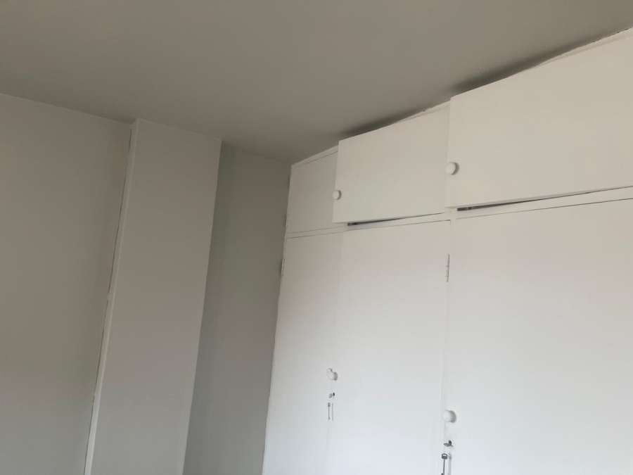 2 Bedroom Property for Sale in Sunnyside Gauteng