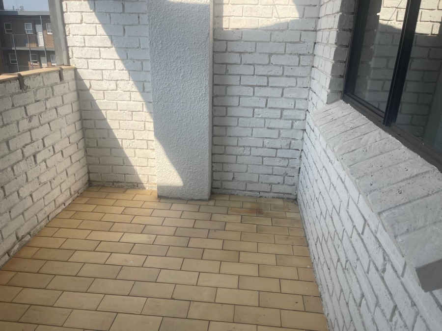 2 Bedroom Property for Sale in Sunnyside Gauteng