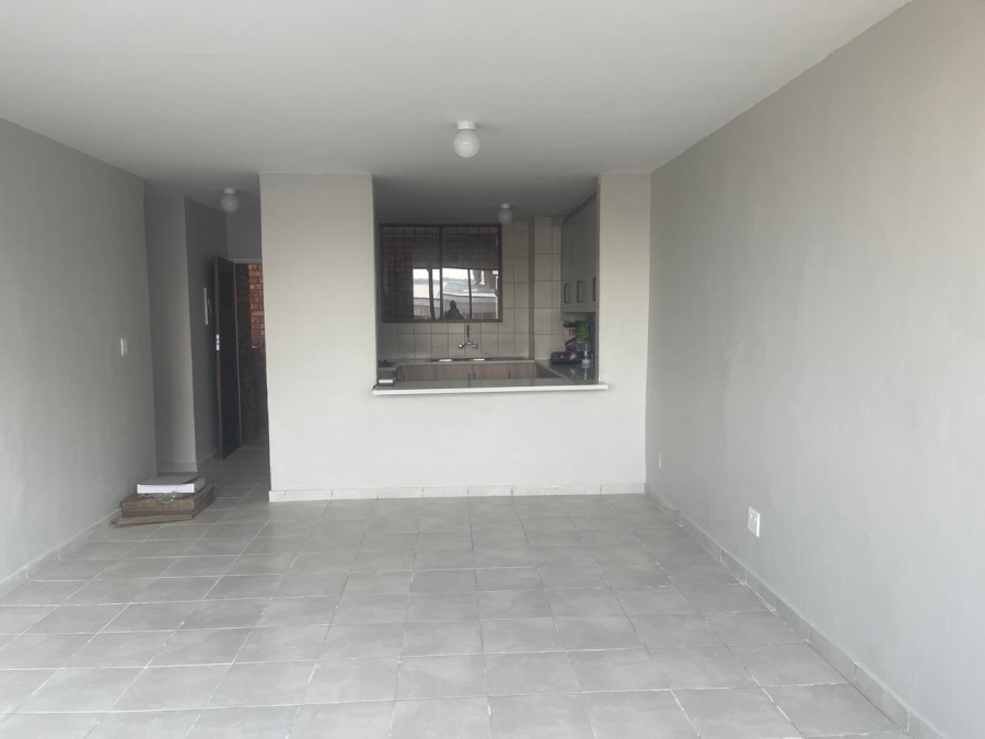 2 Bedroom Property for Sale in Sunnyside Gauteng
