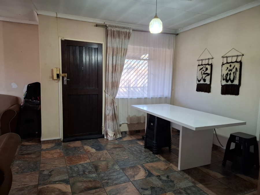 3 Bedroom Property for Sale in Mackenzie Park Gauteng
