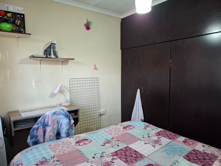 3 Bedroom Property for Sale in Mackenzie Park Gauteng