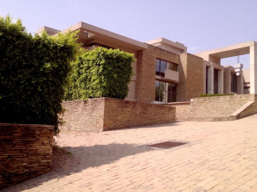 5 Bedroom Property for Sale in Sandhurst Gauteng