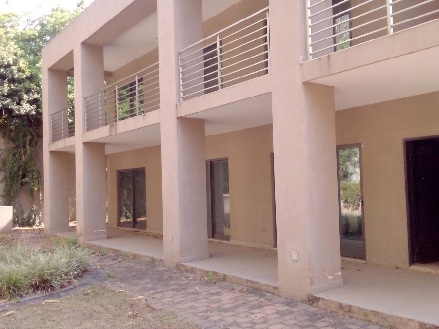 5 Bedroom Property for Sale in Sandhurst Gauteng