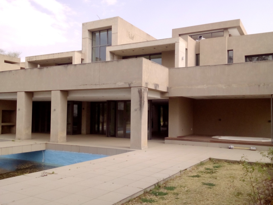 5 Bedroom Property for Sale in Sandhurst Gauteng