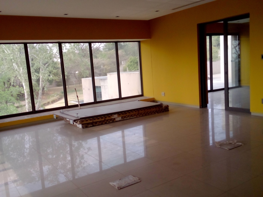 5 Bedroom Property for Sale in Sandhurst Gauteng