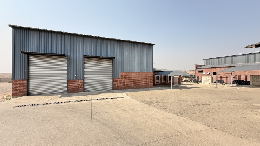 To Let commercial Property for Rent in Knoppieslaagte Gauteng