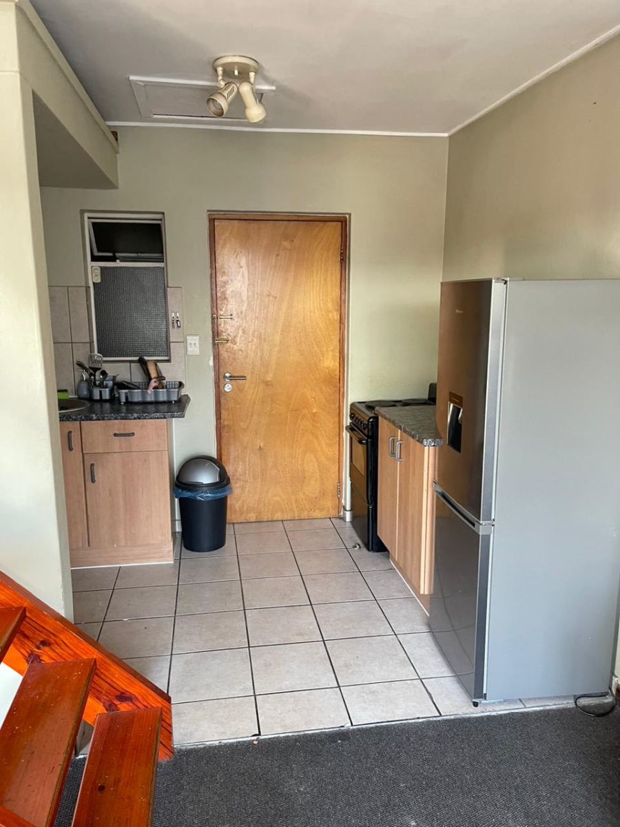 To Let 1 Bedroom Property for Rent in Auckland Park Gauteng