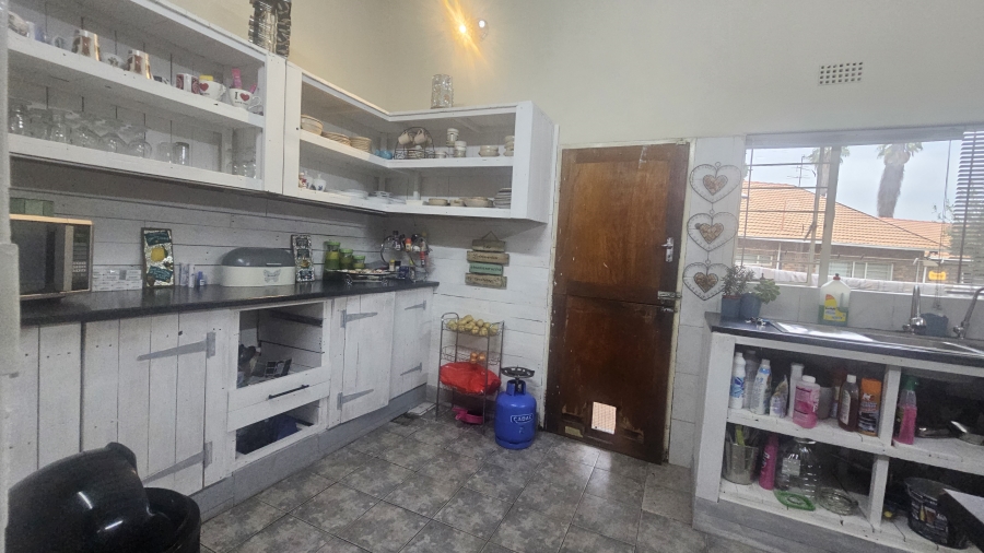 4 Bedroom Property for Sale in Dersley Gauteng