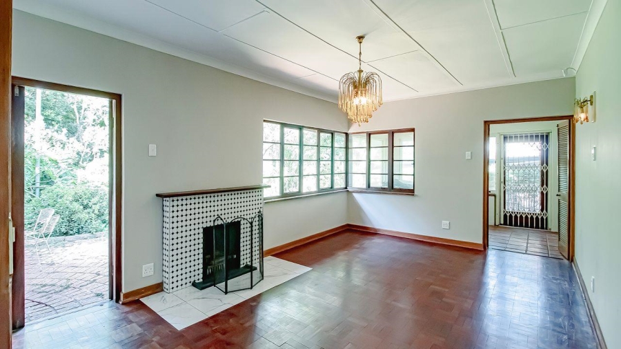 5 Bedroom Property for Sale in Colbyn Gauteng
