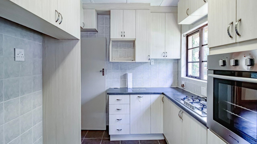 5 Bedroom Property for Sale in Colbyn Gauteng