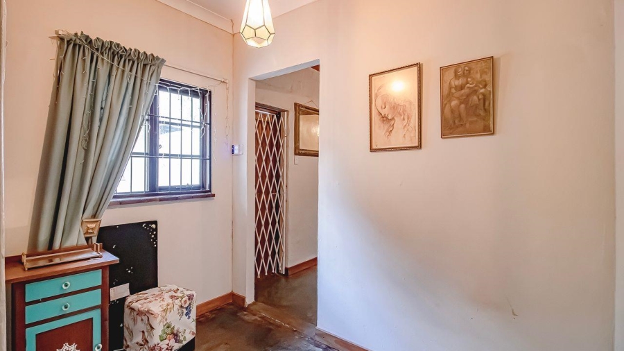 5 Bedroom Property for Sale in Colbyn Gauteng
