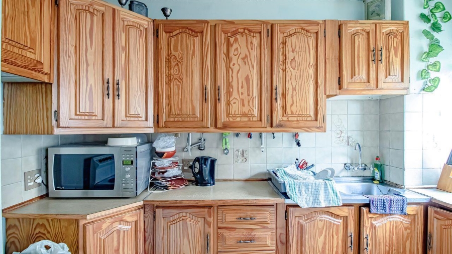 2 Bedroom Property for Sale in Rietfontein Gauteng