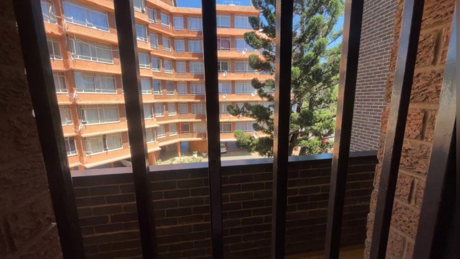 2 Bedroom Property for Sale in Muckleneuk Gauteng