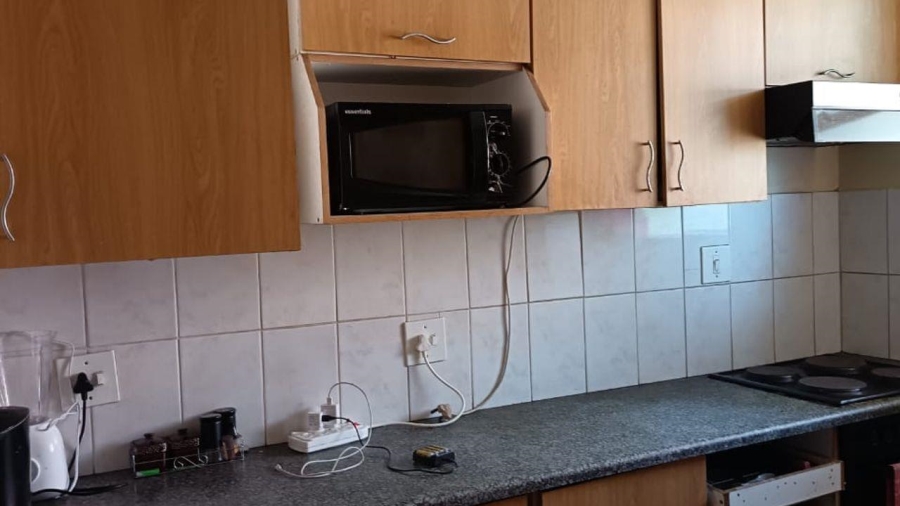 2 Bedroom Property for Sale in Muckleneuk Gauteng