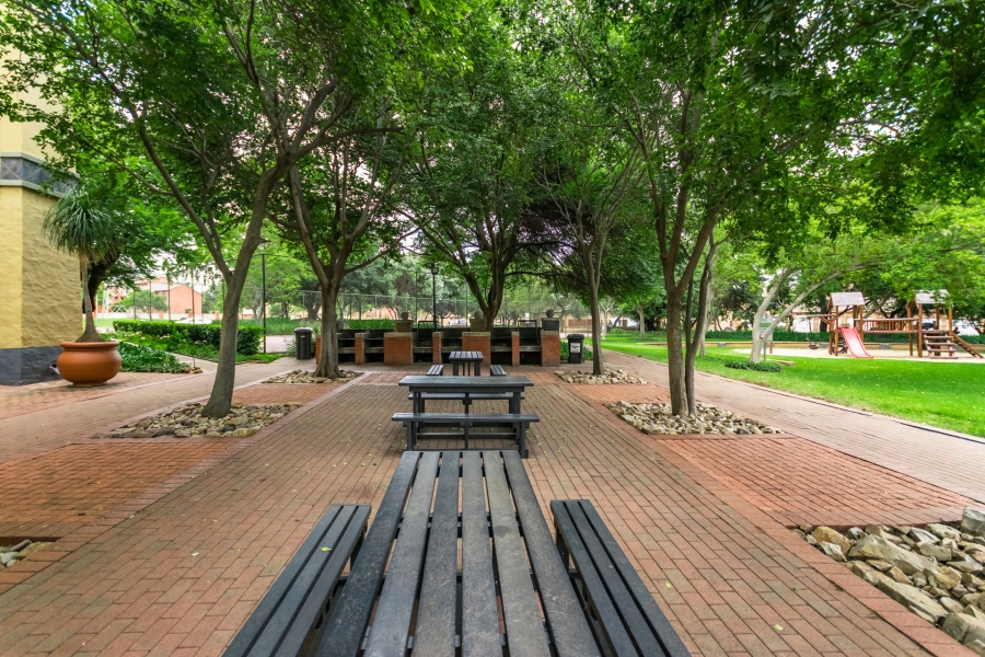 2 Bedroom Property for Sale in Eco Park Gauteng