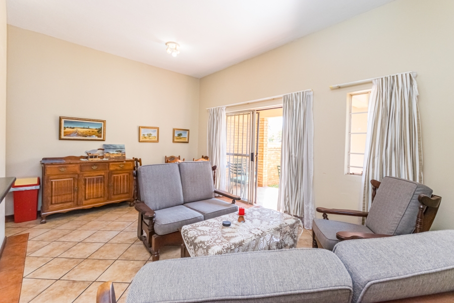 2 Bedroom Property for Sale in Eco Park Gauteng