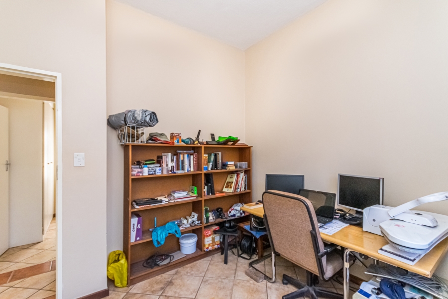 2 Bedroom Property for Sale in Eco Park Gauteng